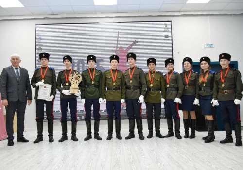 Становлянская земля стала местом проведения зонального этапа военно-спортивной игры «Орлёнок», посвящённой 295-летию со дня рождения великого русского полководца, генералиссимуса Александра Васильевича Суворова.